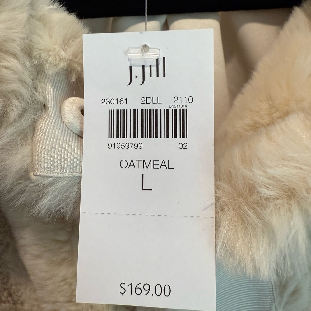 J. Jill Cream Faux Fur Coat - Picture 4 of 9